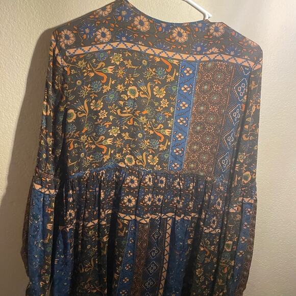 Women’s Altar’d State Peasant Dress Top Size Medium - Picture 3 of 3
